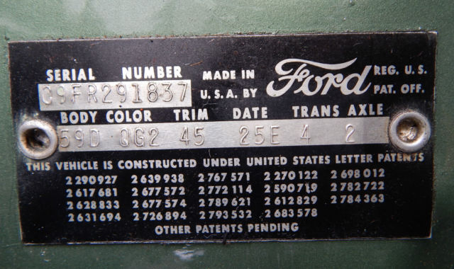 1959 2-TONE GREEN Ford 2-DOOR COUNTRY SEDAN 2-DOOR STATION WAGON