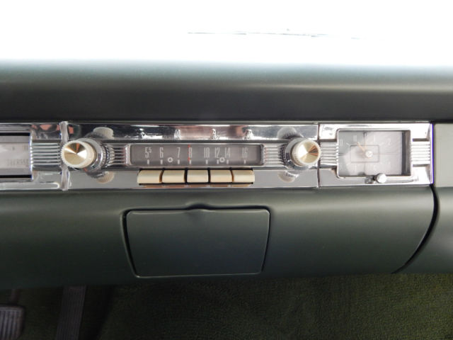 1959 2-TONE GREEN Ford 2-DOOR COUNTRY SEDAN 2-DOOR STATION WAGON