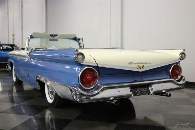 1959 White Ford Fairlane