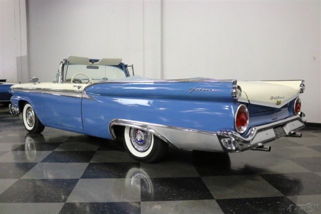 1959 White Ford Fairlane