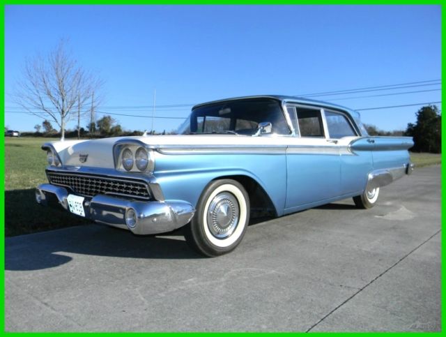 1959 Blue Ford Fairlane