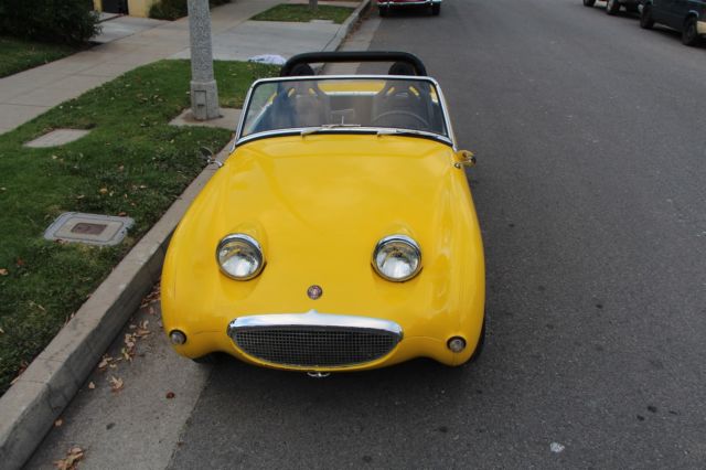 1959 Yellow Austin Healey Sprite