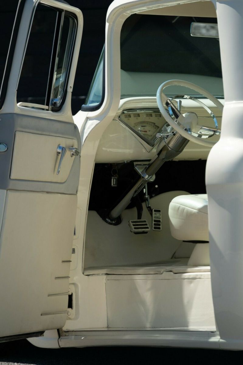 1959 White Chevrolet Apache Standard Cab Pickup