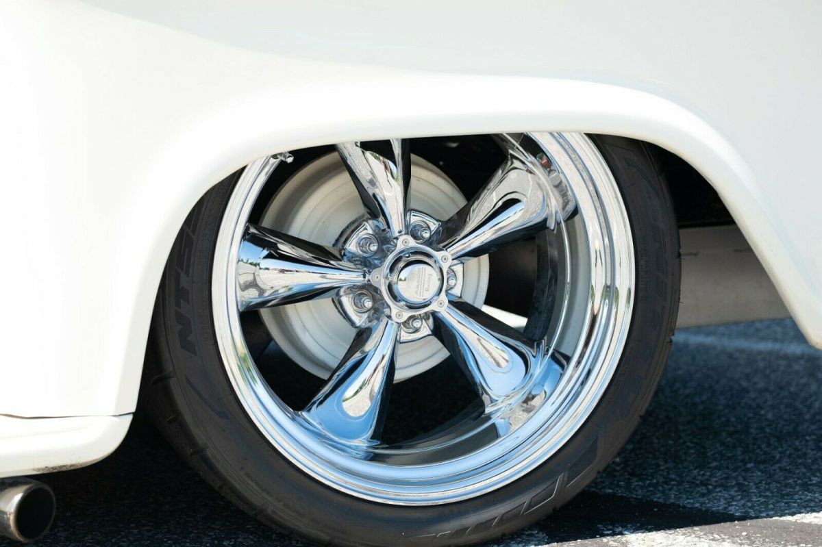 1959 White Chevrolet Apache Standard Cab Pickup