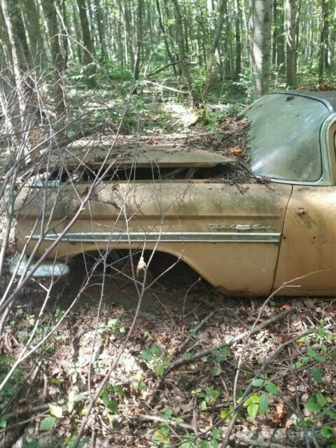 1959 Tan Chevrolet Bel Air/150/210 Sedan