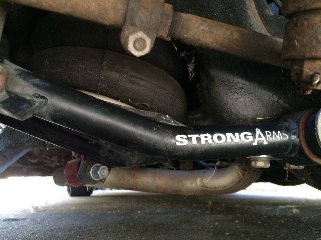 1959 Gloss cream roof / flat burn orange body Chevrolet Impala Wagon