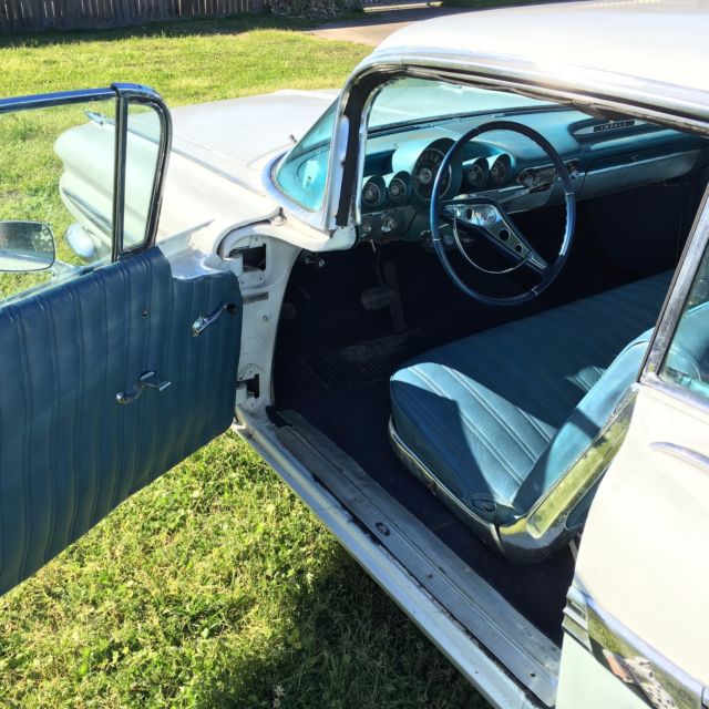 1959 White Chevrolet Impala 2 Door