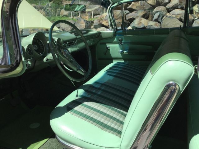 1959 Classic Cream/Snowcrest White Chevrolet Impala Coupe