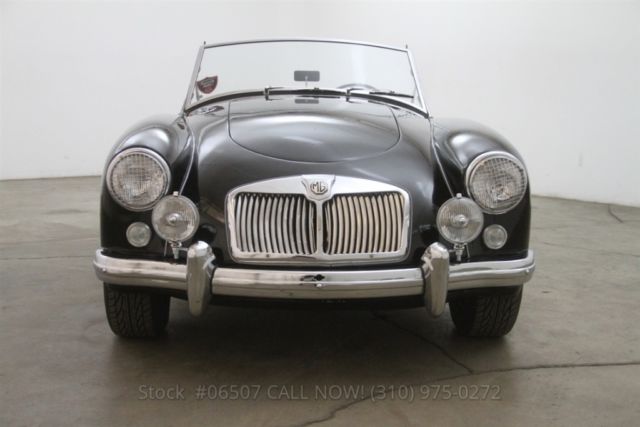 1959 Red Austin-Healey 100-6