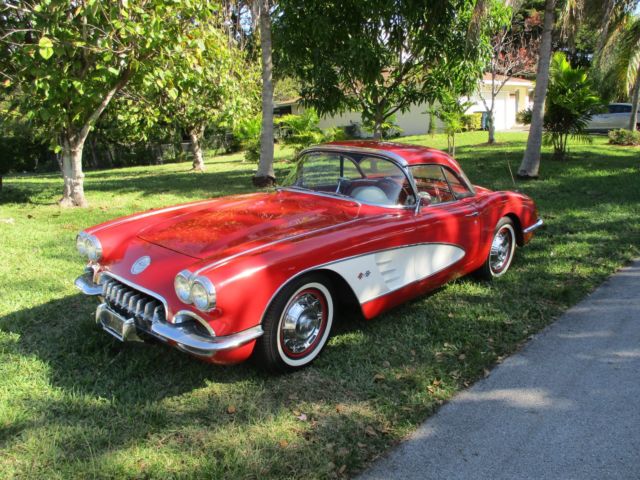 1959 Red Chevrolet Corvette