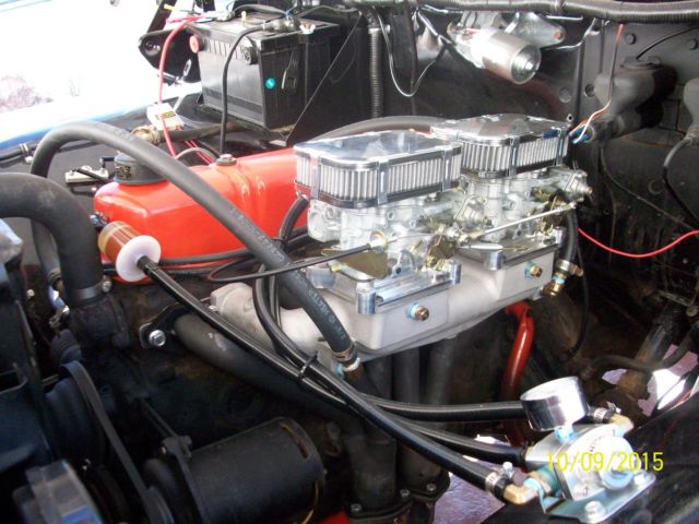 1959 BLUE & WHITE Ford F-100 Standard Cab Pickup