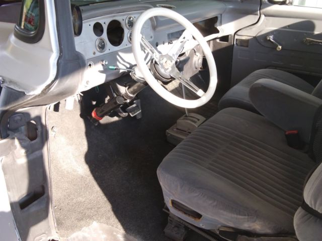 1959 White Ford F-100 Standard Cab Pickup