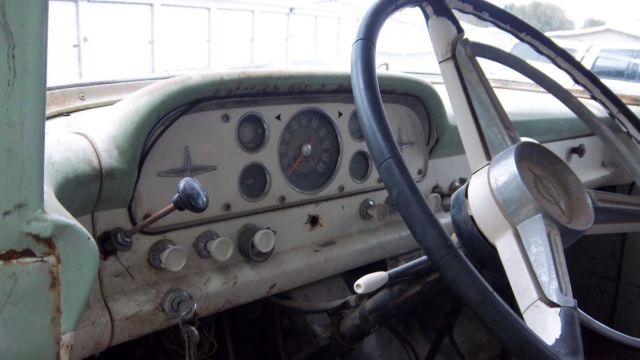 1959 White Ford F-600 Cab & Chassis