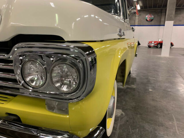 1959 Yellow Ford F-100