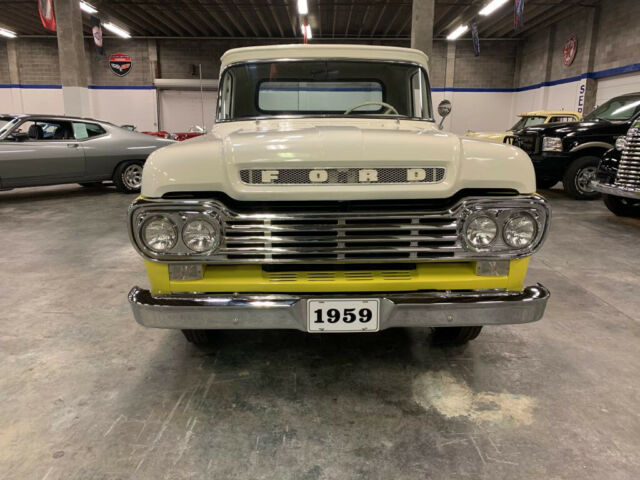 1959 Yellow Ford F-100