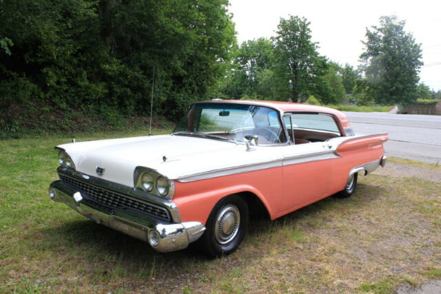 1959 Pink/White Ford Fairlane