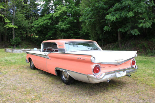 1959 Pink/White Ford Fairlane