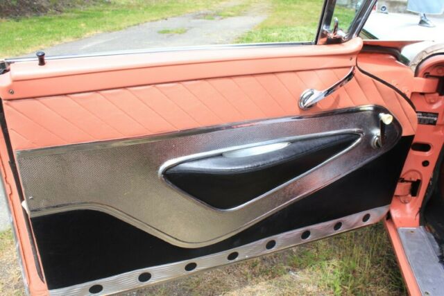 1959 Pink/White Ford Fairlane