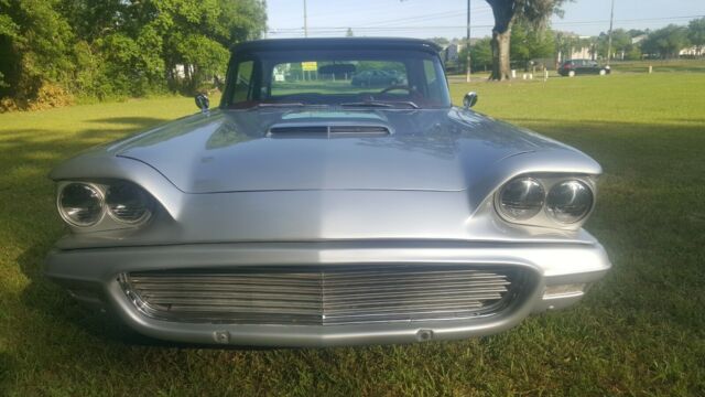 1959 Silver Ford Thunderbird 2dr