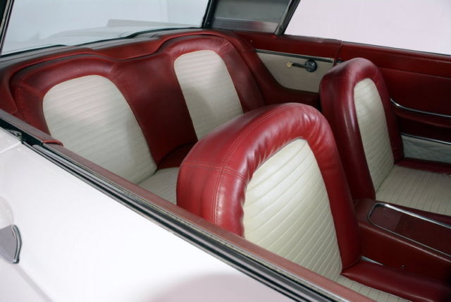 1959 White Ford Thunderbird Coupe