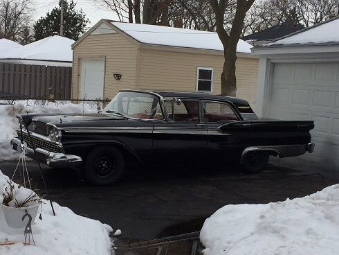 1959 Ford Fairlane Sedan