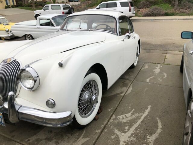 1959 White Jaguar XK Coupe