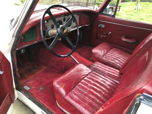 1959 White Jaguar XK Coupe