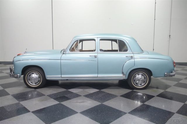 1959 Blue Mercedes-Benz 220S