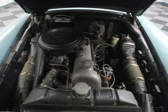 1959 Blue Mercedes-Benz 220S