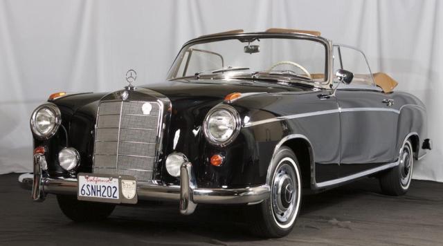 1959 Black Mercedes-Benz 220 --