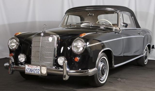 1959 Black Mercedes-Benz 220 --