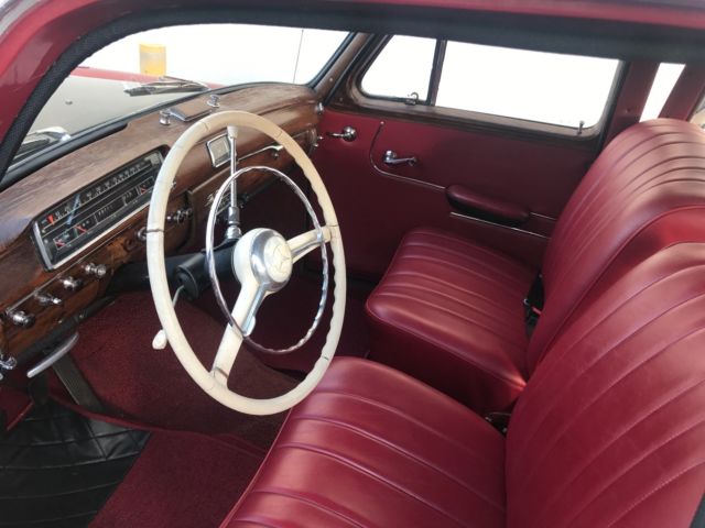 1959 Red/ Black Mercedes-Benz 200-Series Sedan