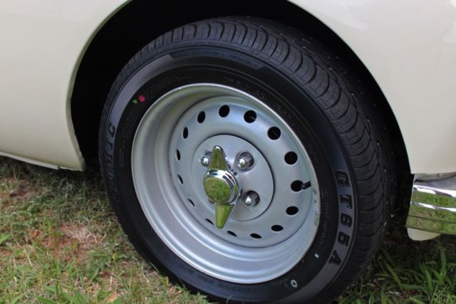1959 White MG MGA Convertible