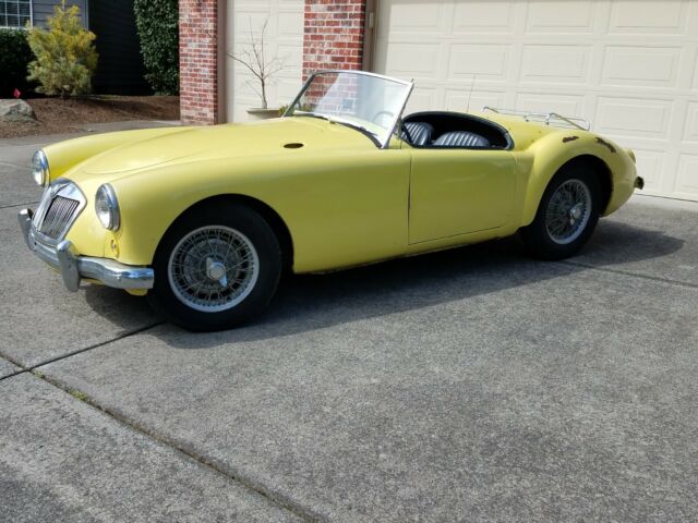 1959 Yellow MG MGA Convertible
