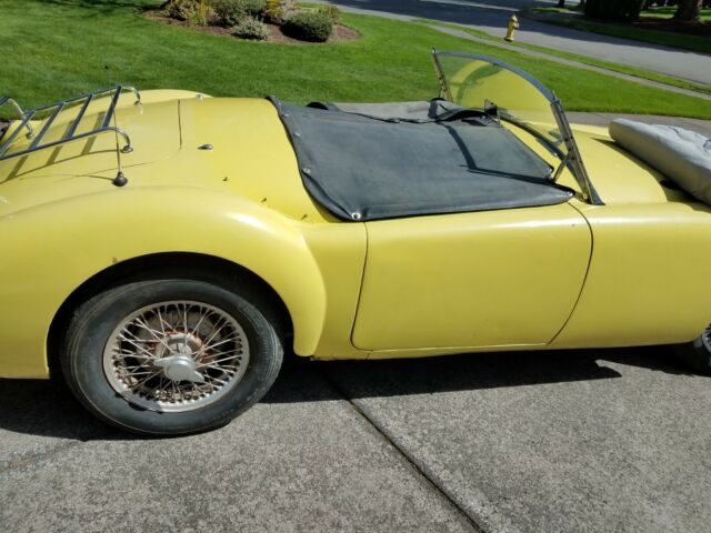 1959 Yellow MG MGA Convertible