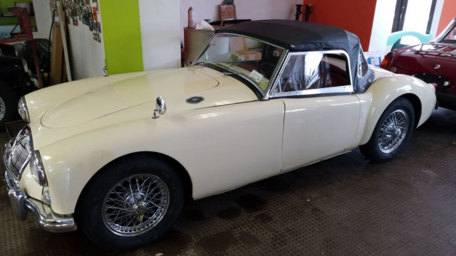 1959 White MG MGA Convertible