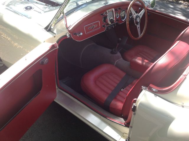 1959 Old English White MG MGA Roadster