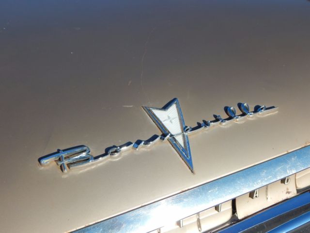 1959 Shoreline Gold Pontiac Bonneville Coupe