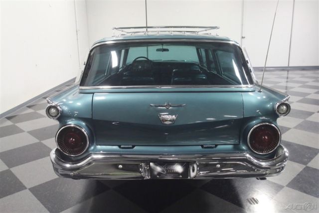 1959 Blue Ford Country Squire