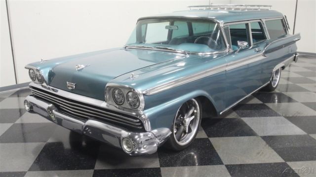 1959 Blue Ford Country Squire