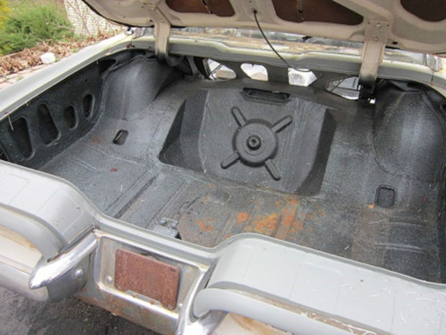 1959 Red /White Ford Thunderbird Coupe