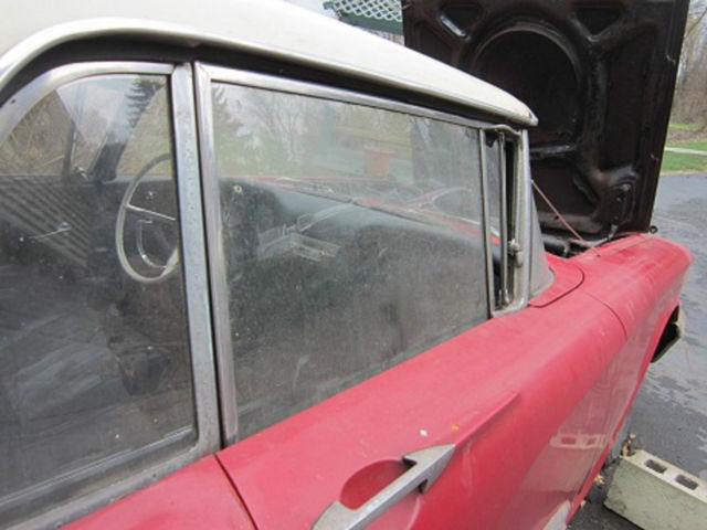1959 Red /White Ford Thunderbird Coupe