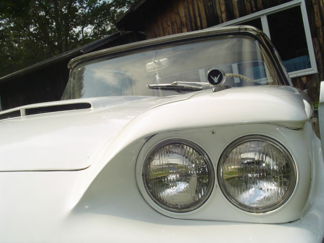 1959 White Ford Thunderbird Coupe