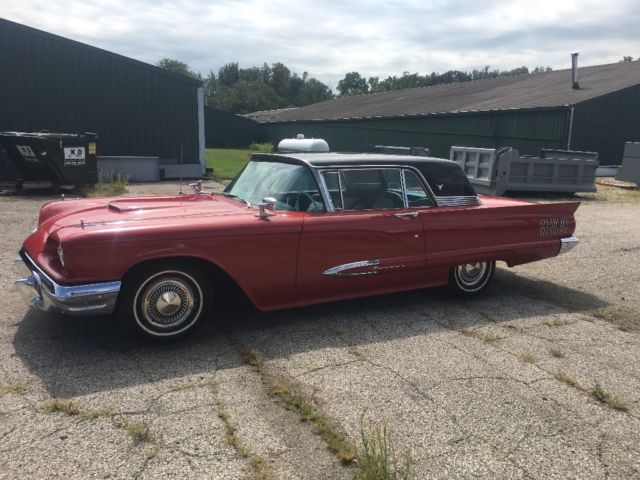 1959 Ford Thunderbird
