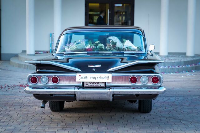 1960 BROWN Chevrolet Impala Sedan