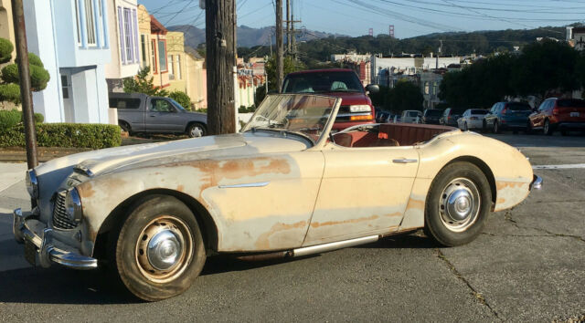 1960 White Austin Healey 3000 Convertible