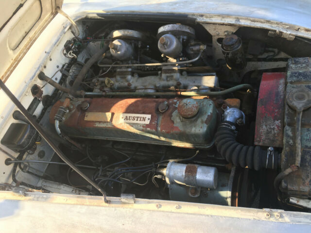 1960 White Austin Healey 3000 Convertible
