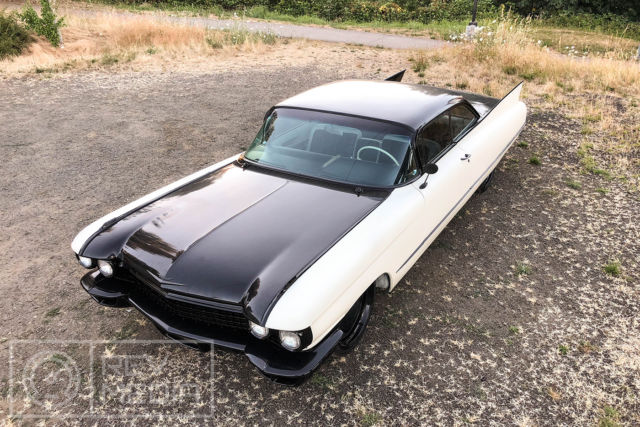 1960 White Cadillac DeVille Coupe