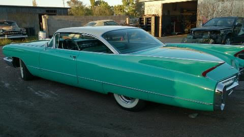 1960 WHITE/TURQUOISE Cadillac Other U/K