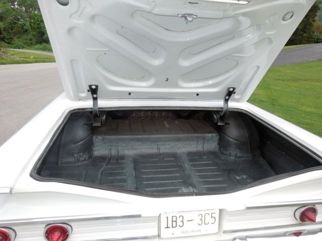 1960 White Chevrolet Bel Air/150/210 Coupe